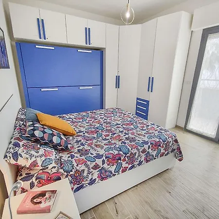 Apartment Alighieri Primissima Fila Mare *