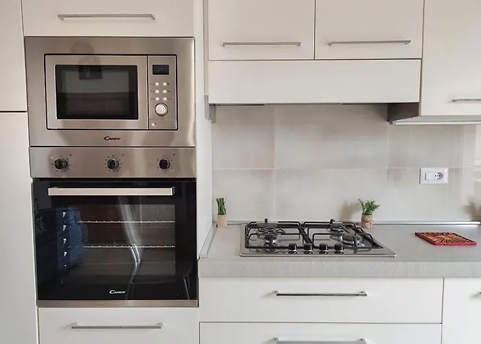 Alighieri Primissima Fila Mare Martinsicuro